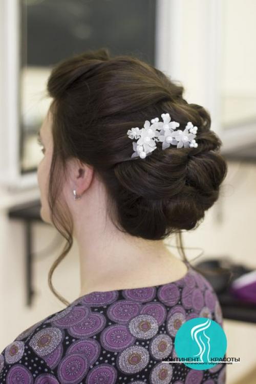 А мы напоминаем, что помимо курсов, в континент красоты можно записаться на услуги к нашим мастерам: 01