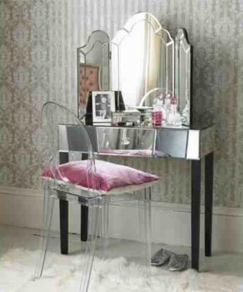 Где и как обустроить туалетный столик в маленькой спальне. 08 Где и как обустроить туалетный столик в маленькой спальне. 08