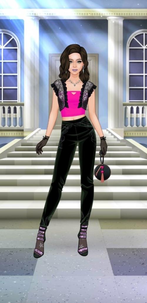 Я снова поиграла с любимым приложением, в котором можно выбирать одежду и комбинировать её между собой, создавая свой любимый образ. 02