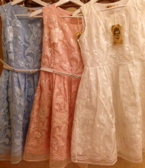 Дорогие выпускники свадебный салон - магазин Венеция ждет вас за выпускными нарядами! 08