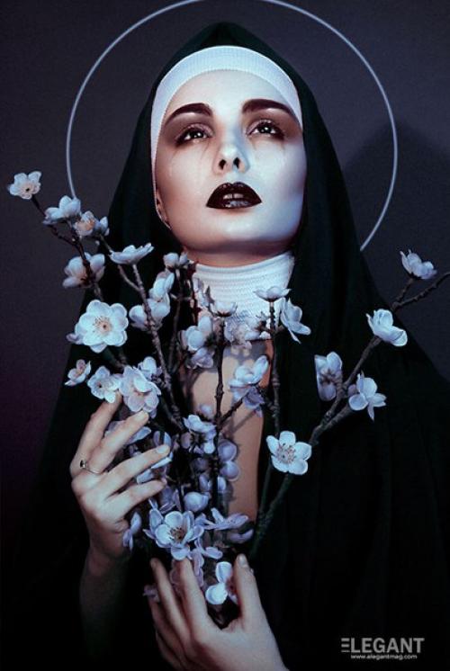 Мне осталось досдать диплом и я свободна но в июне уезжаю в Москву. 03