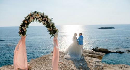 Символическая свадьба на Кипре на берегу протараса? 05