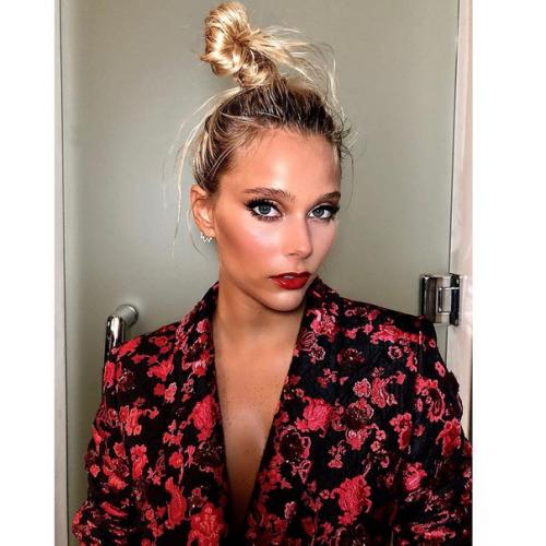 Photoshoot@Valentina.  Zenere: практически спустя год Валентина и Долорес гортари решили порадовать нас новой фотосессией! 02