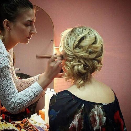 По счастливой случайности я сегодня так сложились звезды, что я оказалась в гримерке Пелагеи? 01