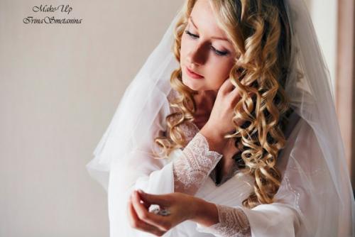 Предлагаю свои услуги визажиста - парикмахера. 03