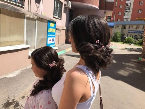 Красотки, впереди пора выпускных вечеров! 01