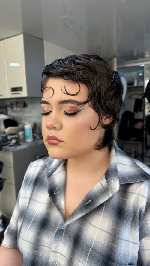 * Уникальность каждой женщины: как подчеркнуть свою красоту *. 08 * Уникальность каждой женщины: как подчеркнуть свою красоту *. 08