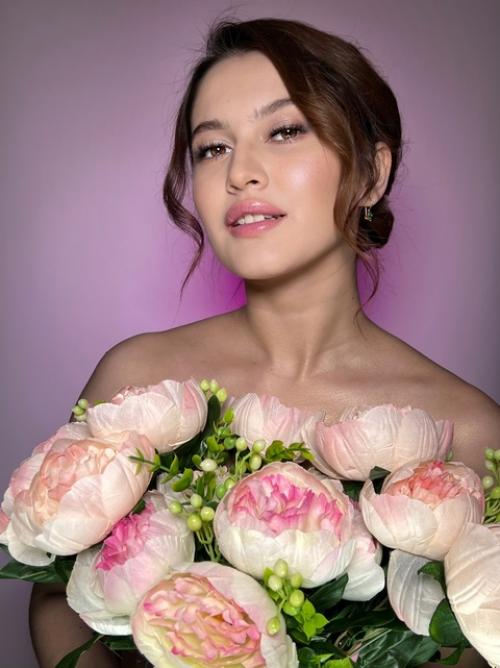 Сейчас вряд - ли найдется девушка, которая не хочет выглядеть красиво. 07