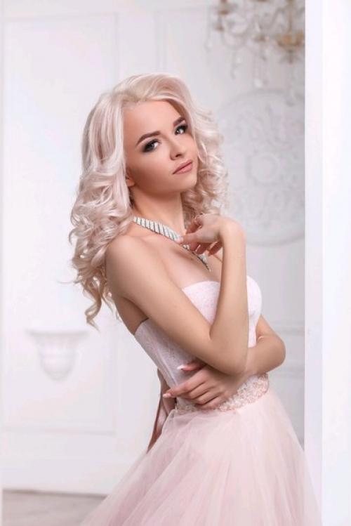 Готовься отбиваться от поклонников? 01