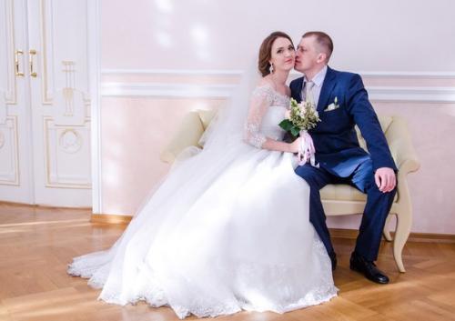 Требуются модели на локоны, прически, косы. 01 Требуются модели на локоны, прически, косы. 01