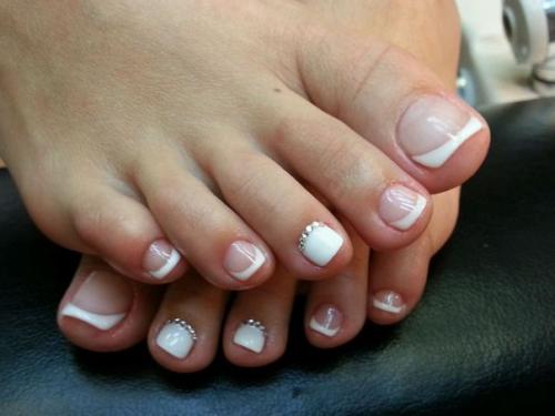 Модный педикюр 2017 - мы делаем красивыми свои ножки. 01 Модный педикюр 2017 - мы делаем красивыми свои ножки. 01