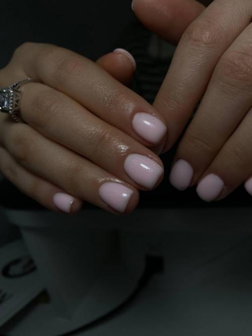 Ногти - такая же часть твоего образа, как одежда, прическа и макияж, так что пренебрегать их внешним видом не стоит. 02