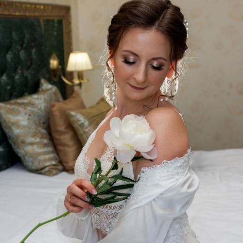 Сейчас вряд - ли найдется девушка, которая не хочет выглядеть красиво. 06