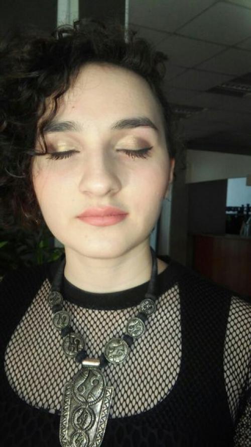 Дорогие дамы, приглашаю вас на услуги парикмахера, макияж и парафинотерапию? 09 Дорогие дамы, приглашаю вас на услуги парикмахера, макияж и парафинотерапию? 09