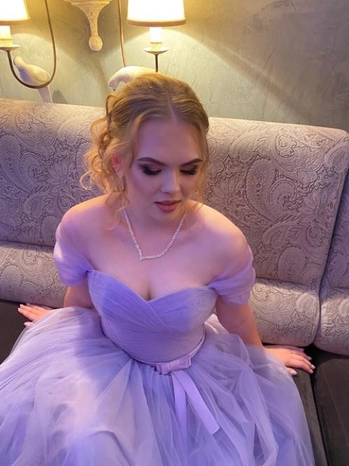 У меня столько всего происходит в профессиональной сфере, что нет возможности делиться но я вот стараюсь. 02