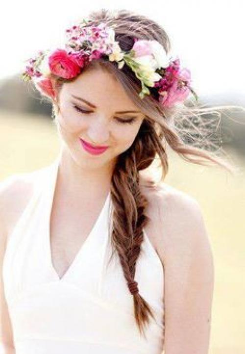 В случае если вы одна из тех счастливиц, у которых свадьба в 2016 году, то вы должно быть уже ищите идеальный свадебный образ. 01