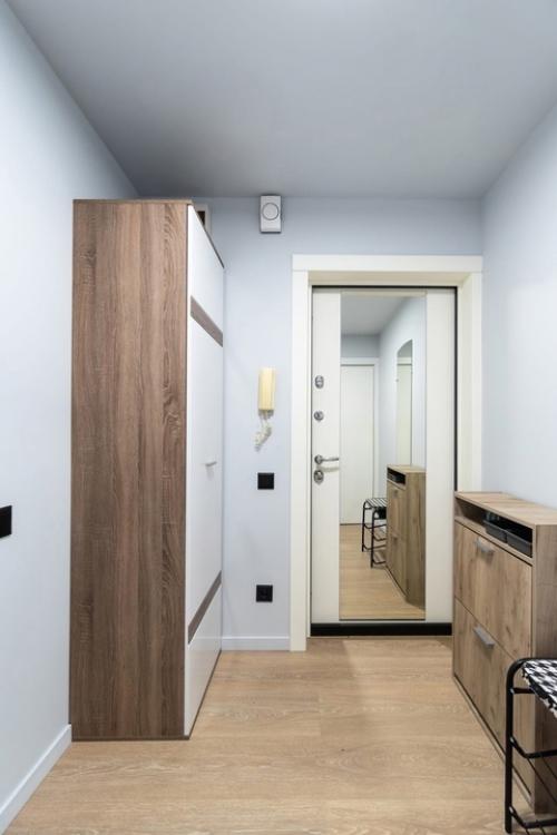 Дверь с зеркалом - Must Have для небольшой прихожей! 03