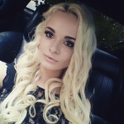 Дорогие девушки!  Ищу модель с длинными волосами на четверг (21. 07). 02