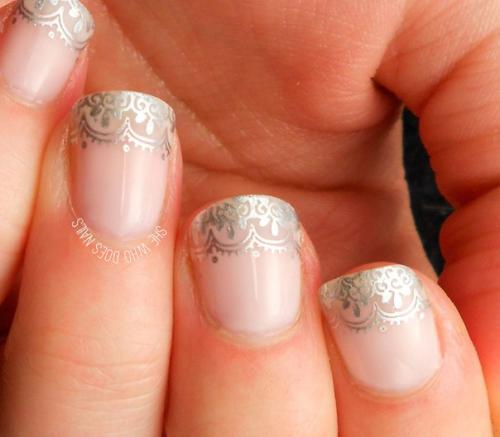 Трендом свадебной моды стал акцент на красоту и изящество платья, а не на макияж, прическу и маникюр. 01 Трендом свадебной моды стал акцент на красоту и изящество платья, а не на макияж, прическу и маникюр. 01