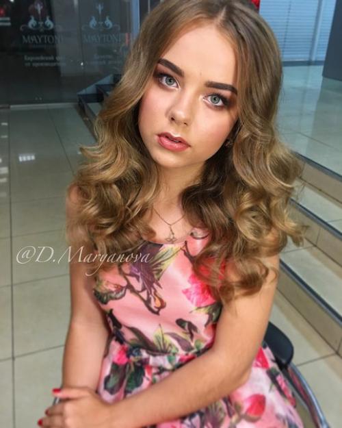 Девочки - красавицы!  Я вас завтра в ТЦ лапландия жду? 04