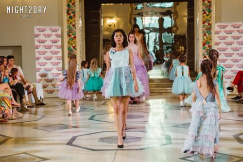 29-30 Июня команда стилистов - визажистов Tash Visage работала на международной детской неделе моды в Сочи. 07