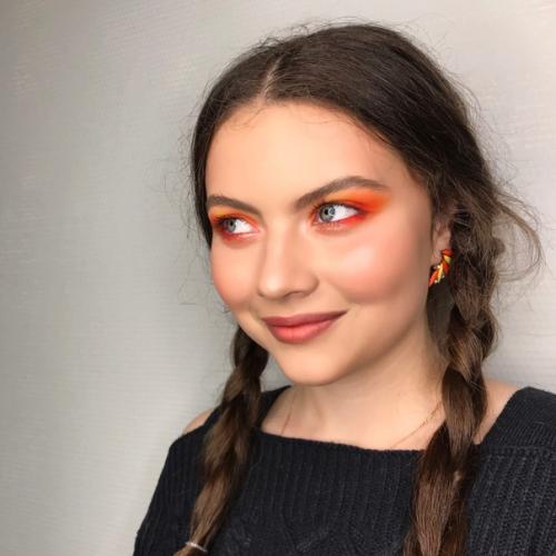 Желтый макияж на школьный выпускной! 03