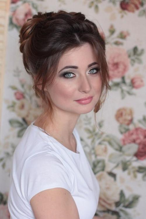 Шикарный, высокий пучок от меня для Натальи на вечер. 09