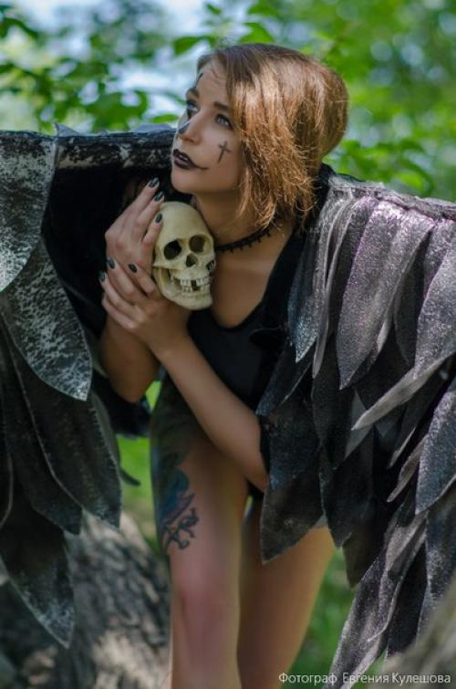 Ох и увлеклась я Неллей ну очень завораживающий у неё образ. 02