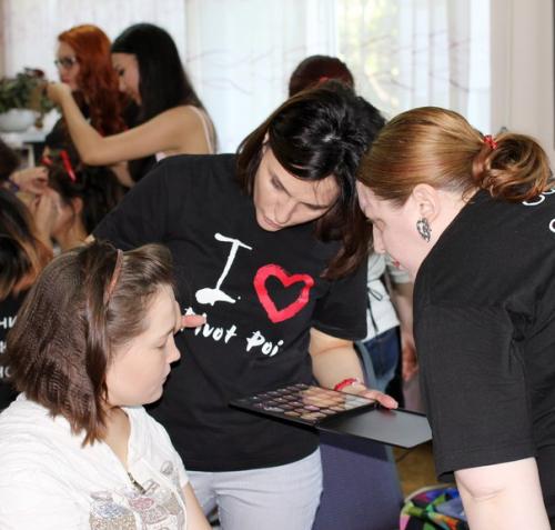 В алматинском областном детском доме номер 1 прошел выпускной бал. 01 В алматинском областном детском доме номер 1 прошел выпускной бал. 01