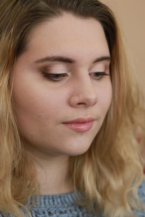 Дорогие девушки?  Модели на МАКИЯЖ и прически для пополнения портфолио нужны? 04