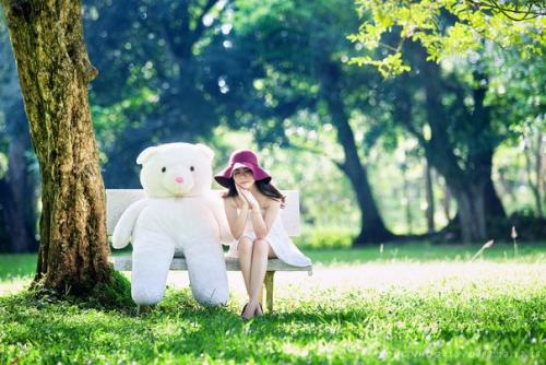 Модели. Приглашаются милые дамы для участия в яркой летней постановочной фотосессии Назад в Детство цена участия всего 200 р с человека. 01