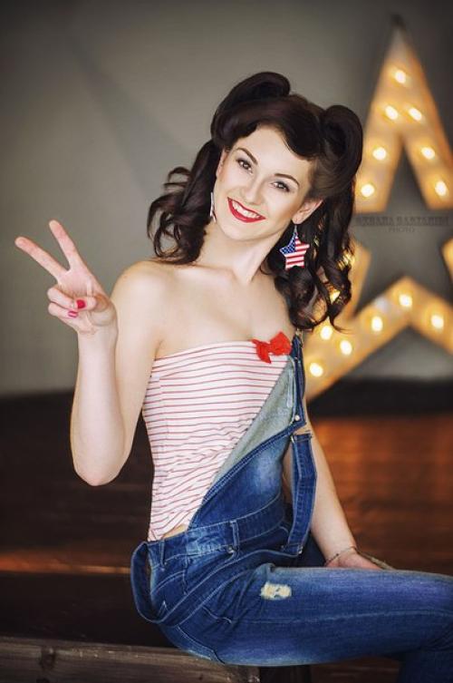 Всем известно, август самый загруженный свадебными торжествами, на ряду этих событий сложно найти хорошего мастера! 02