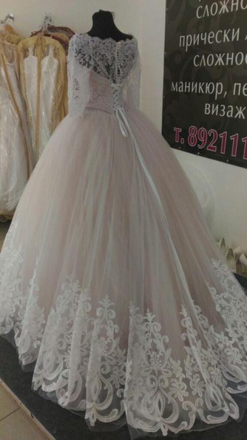 Дорогие невесты, мы ждем вас на примерку? 03