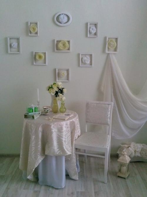 Съёмка утра невесты - это один из самых трогательных и нежных моментов из всей свадебной съёмки. 02