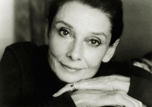 1. чтобы губы стали соблазнительными, говори добрые слова. 01 1. чтобы губы стали соблазнительными, говори добрые слова. 01