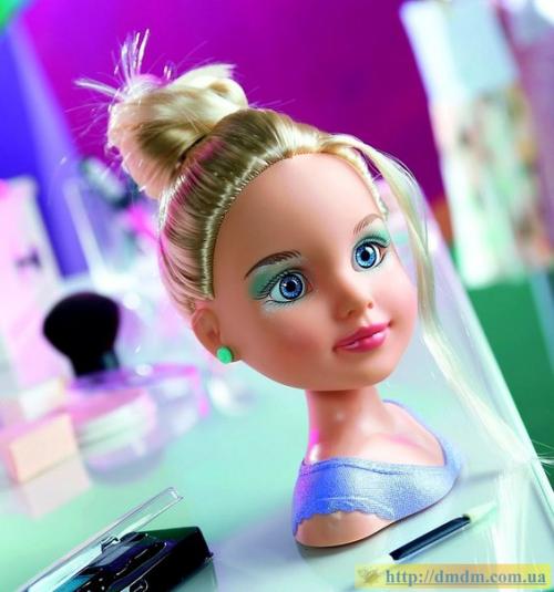 Кукла - манекен My Model - стилист станет восхитительным подарком для вашей дочери и позволит ей почувствовать себя настоящим стилистом. 01