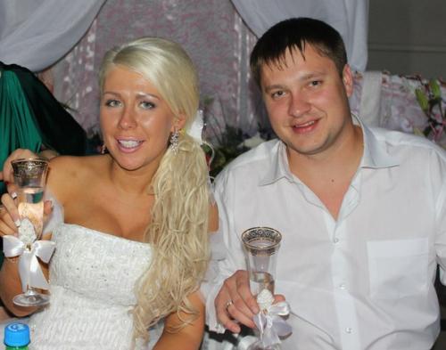 Зачем молодоженам свадебные бокалы для торжества: 08