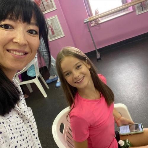 Большое спасибо Татьяне, она создала шикарный образ на показ! 01