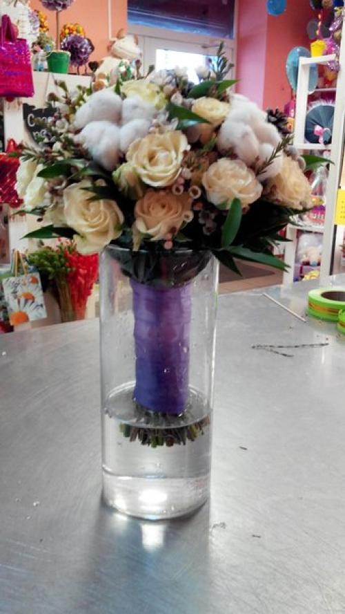 Дорогие невесты?  , Мы принимаем заказы на свадебные букеты? 01