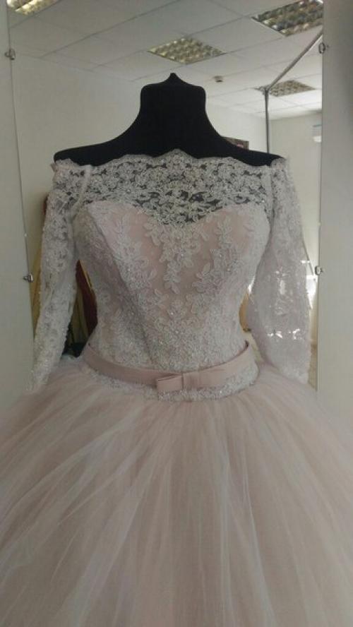 Дорогие невесты, мы ждем вас на примерку? 04