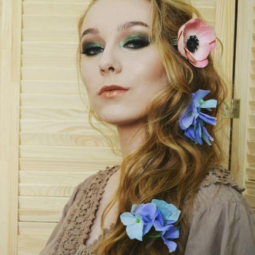 Дорогие девушки?  Я визажист, стилист по прическам, хочу предложить вам следующие услуги по приятным ценам: 02