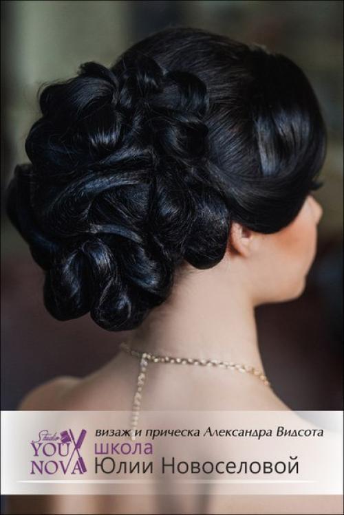 Я могу выполнить любые виды макияжа и прически на разные мероприятия: 04