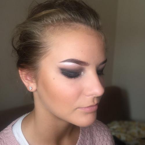 Дорогие девушки, создаю вечерний, свадебный, дневной, для фотосесий макияж, а так же причёску/укладку волос? 02