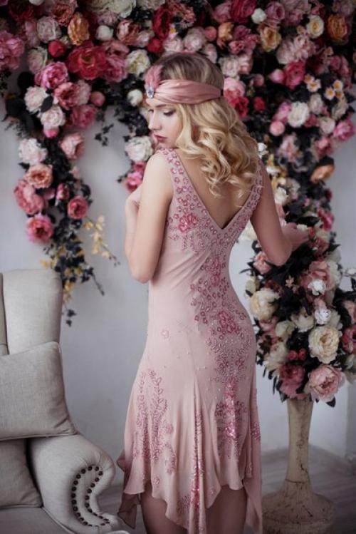 Дорогие девушки!  Последний фотопроект Gatsby Party с участием знаменитой коллекции платьев в стиле ар - деко от студии проката Look Factory! 06