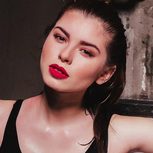 Нужны модели на образ: макияж плюс причёска /локоны 1200 р. (свадебный образ - другое предложение. 09