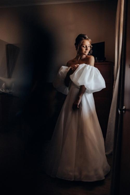 А вы знаете, что в конце сентября будет уже ровно 10 лет, как я получила свой первый диплом визажиста. 02 А вы знаете, что в конце сентября будет уже ровно 10 лет, как я получила свой первый диплом визажиста. 02