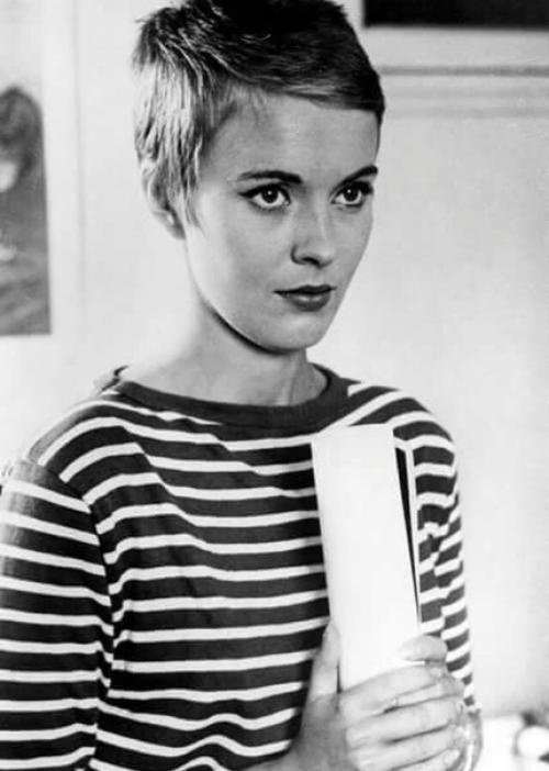 Глядя на некоторые фото мижану я вижу в ней наивчик - во взгляде ( фото 1. 05