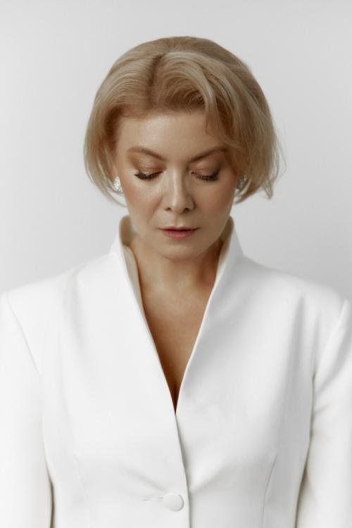 Ирина никогда раньше не фотографировалась. 05