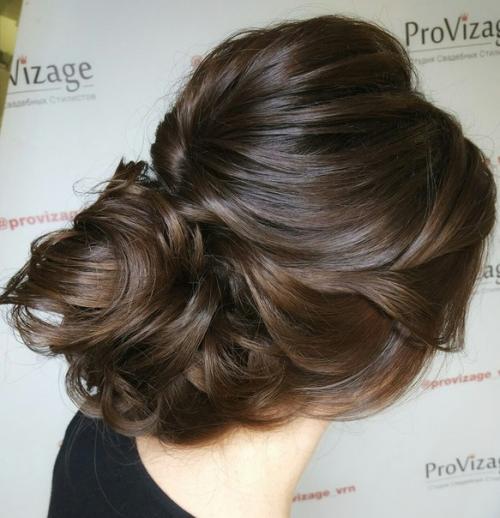 Дорогие мои девочки, меня зовут надежда кобцева, и я буду рада создать вам роскошный свадебный или вечерний образ! 05