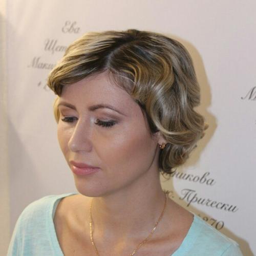 Милые девушки!  На прическу и макияж приглашаю! 06